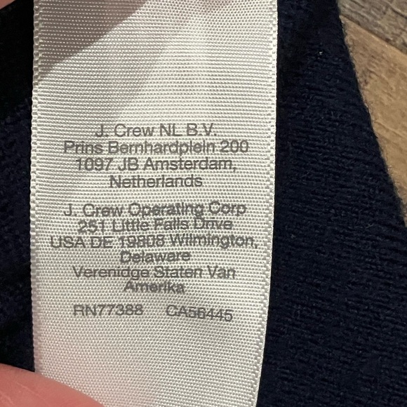 Madewell Women’s Merino Wool Pullover Sweater in Navy - Picture 8 of 9